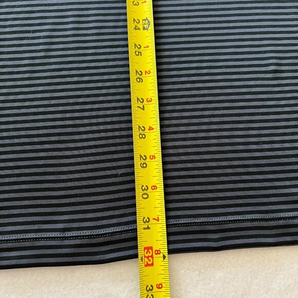 Under Armour Men's Stripe Polo Shirt Size 2XL Loose Fit Black/Gray Short Sleeve - Picture 8 of 8